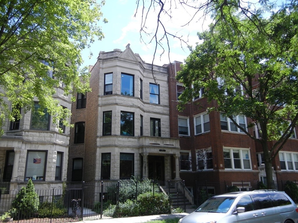 Primary Photo - 1927 N Humboldt Blvd