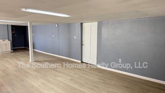 Foto del edificio - 405 N High St