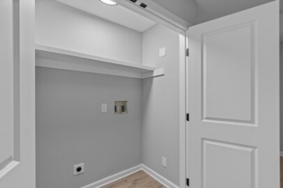 Foto del edificio - 400 Gallery Ln