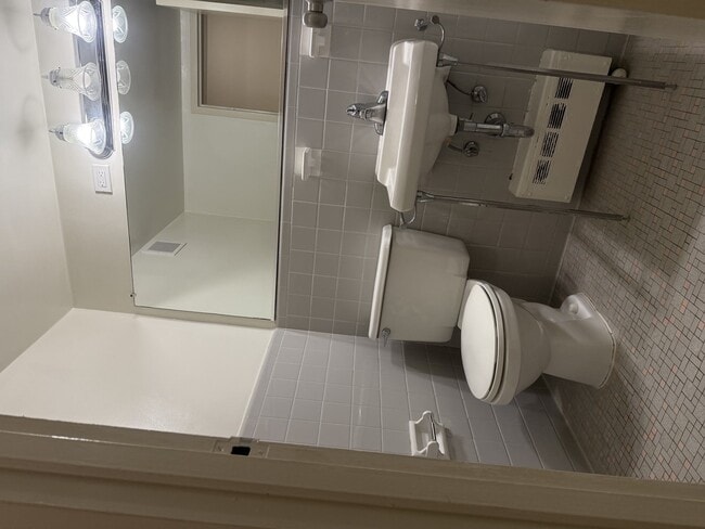 Interior Photo - The 925 Apartments