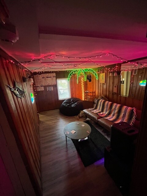 Foto del edificio - 765 Garrison Ave