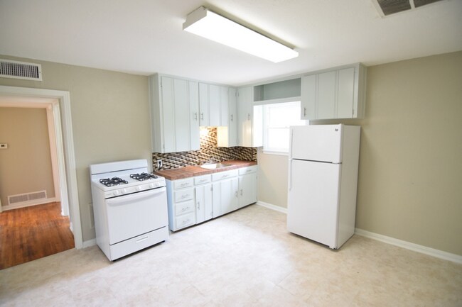 Foto del edificio - 1608 S 37th St