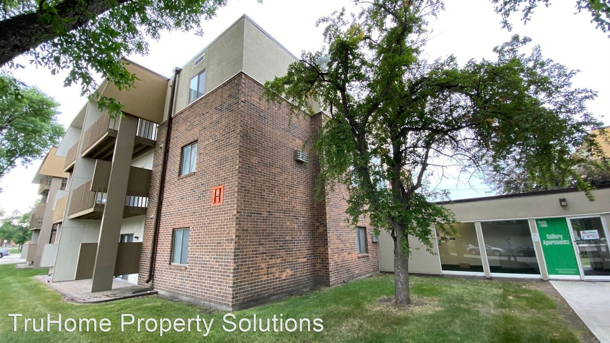 Primary Photo - 715 N 40th St