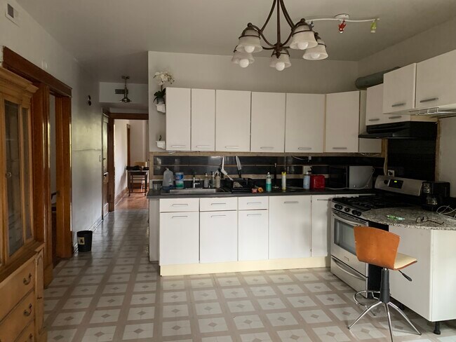 Foto del edificio - 3513 W Palmer St
