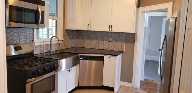 Foto del edificio - 1919 E Thomas St