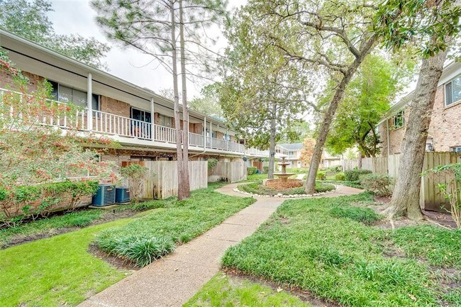 Building Photo - 4040 San Felipe St