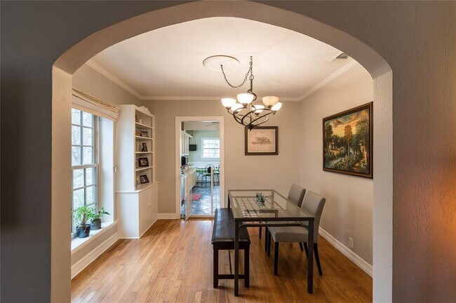 Foto del edificio - 622 Tenna Loma Ct