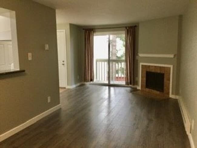 Foto del edificio - 9474 Woodinville Redmond Rd NE
