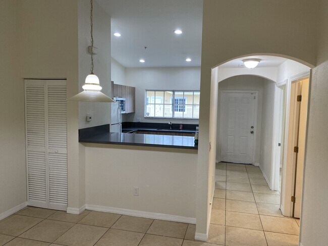 Foto del edificio - 3874 SW 48th Ave