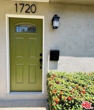 Building Photo - 1720 N Ave 45