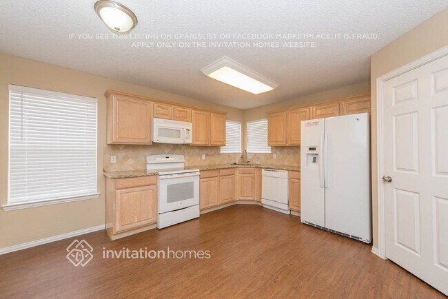 Foto del edificio - 5010 Ridgefield Ct