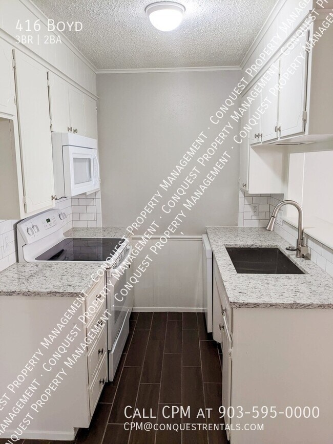 Foto del edificio - 416 Boyd-