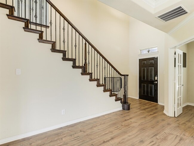Building Photo - 11305 Amistad Dr