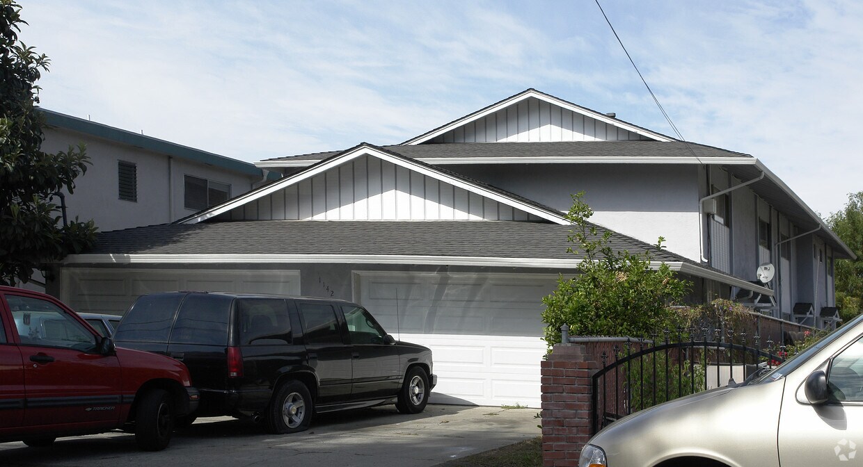 Primary Photo - 1142 Rex Rd