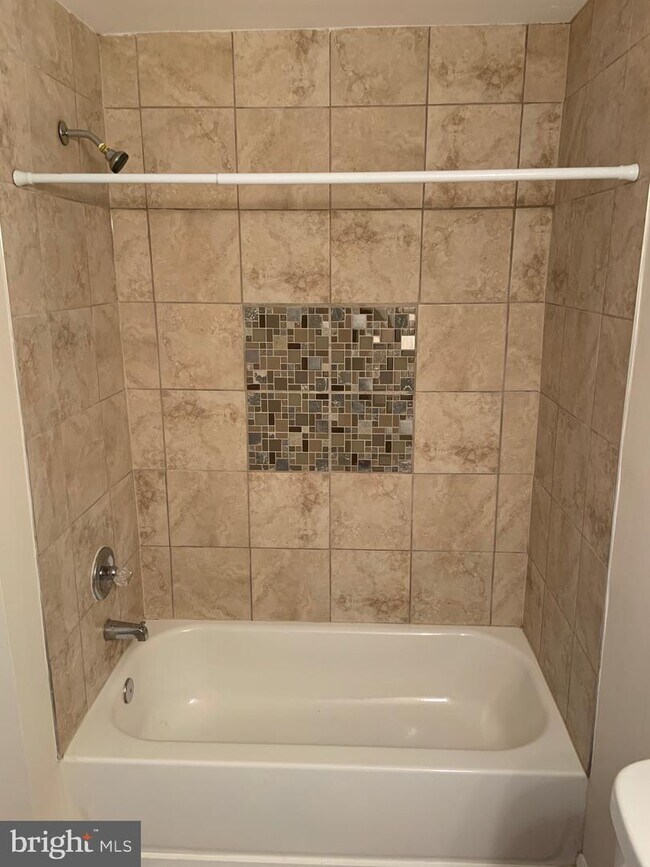 Foto del edificio - 105 Ashlar Hill Ct