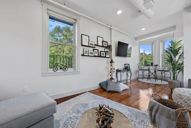 Foto del edificio - 155 Dorchester Ave