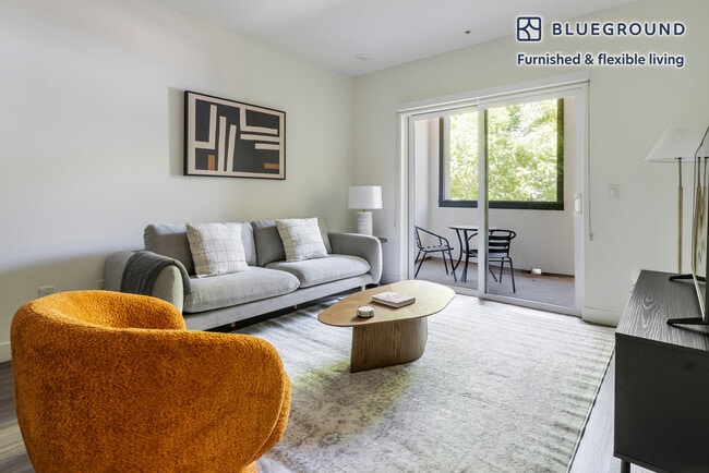 Building Photo - 138 Balbach St