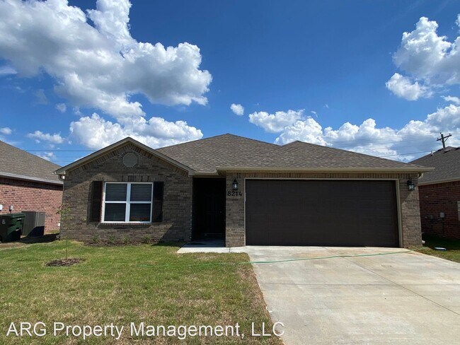 Building Photo - 3 br, 2 bath House - 8214 Melody Lane