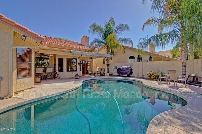 Foto del edificio - 420 E Stonebridge Dr