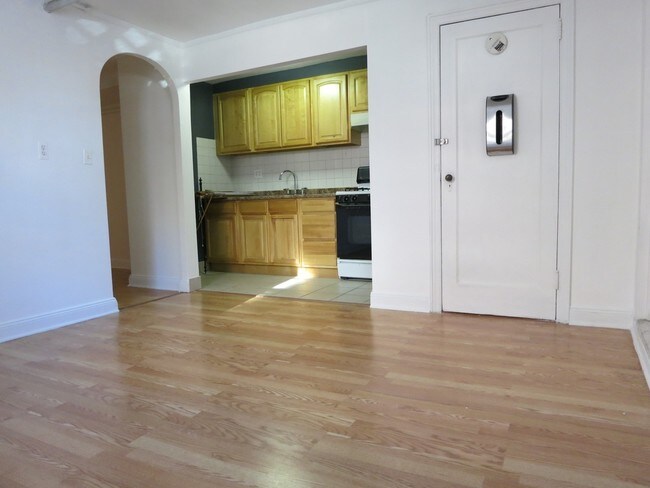 Foto del edificio - 4902 30th Ave