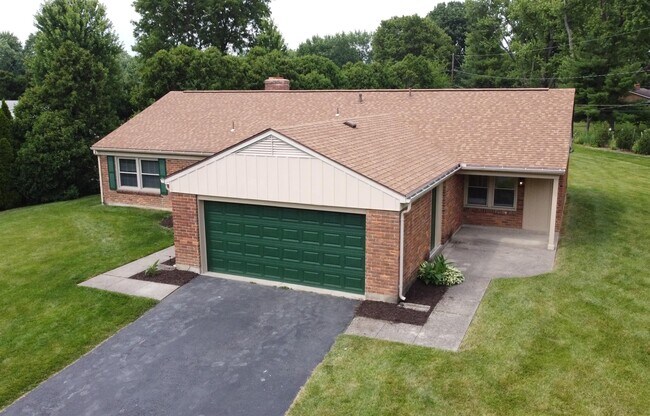 Building Photo - 581 E Rahn Rd