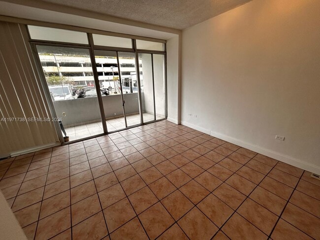 Building Photo - 7545 E Treasure Dr