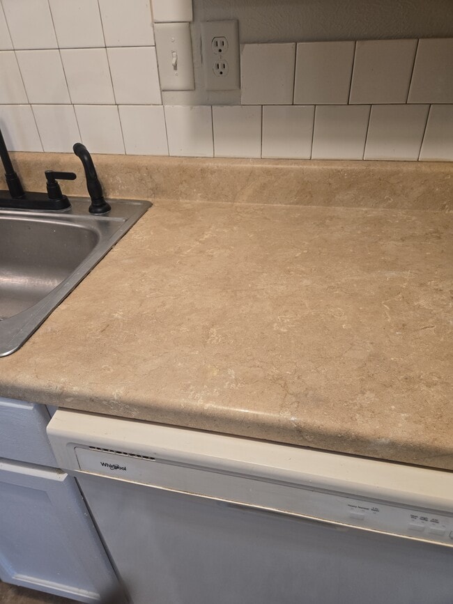 Foto del edificio - 3708-3714 Stefano Street