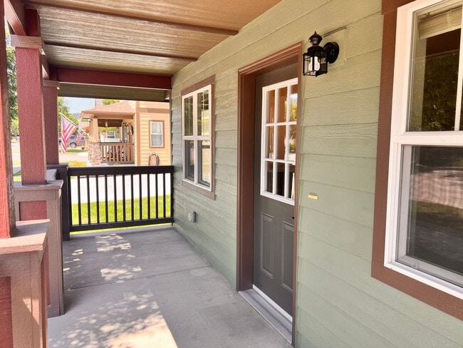 Building Photo - Spacious 3-bedroom, 2 bath in Lolo, MT!!