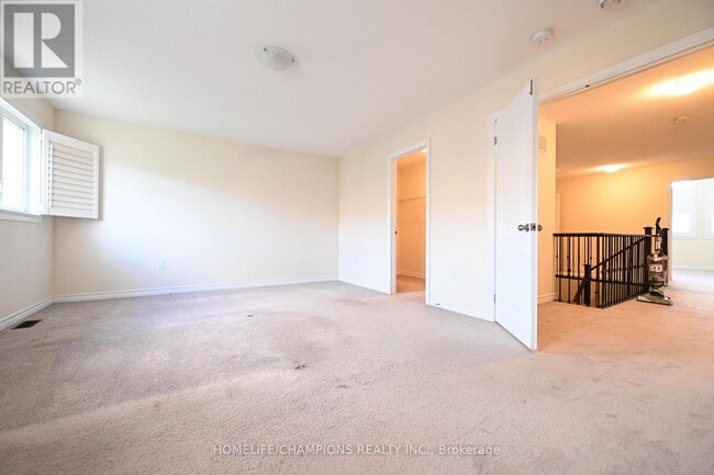 Building Photo - 211 Northglen Blvd