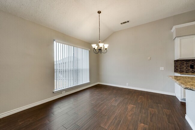 Building Photo - Beautiful custom Richardson Home!  Plano ISD