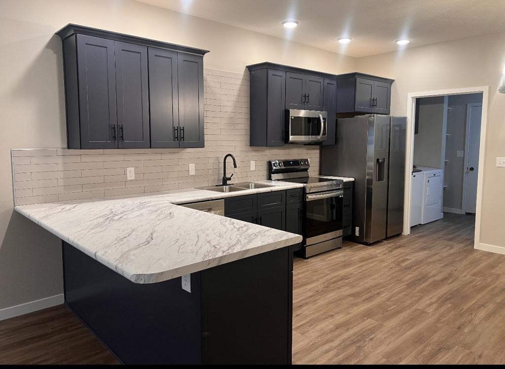 Foto principal - 2218 3rd St
