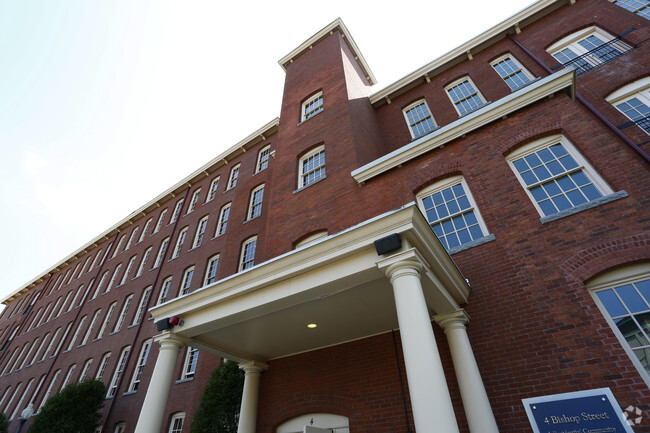 Dennison Apartments Framingham