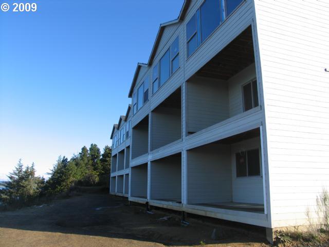 Building Photo - Ocean Vista Townhomes