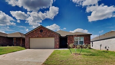 Building Photo - 4017 Olivia St
