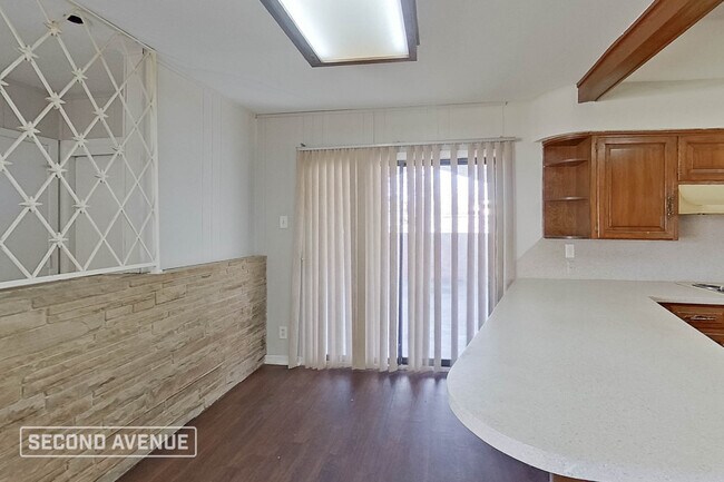 Foto del edificio - 2713 S Carrier Pkwy