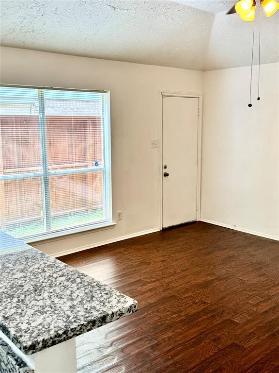 Foto del edificio - 13518 Townwood Dr