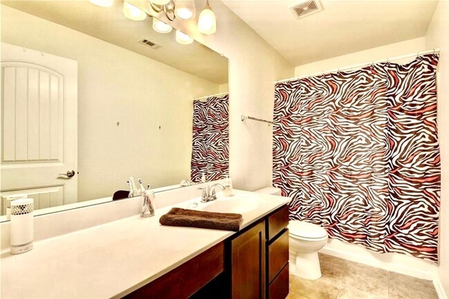 Building Photo - 1054 Dorn