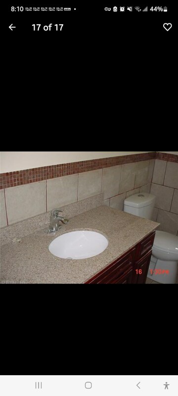 Foto del edificio - 607 Thalia Rd