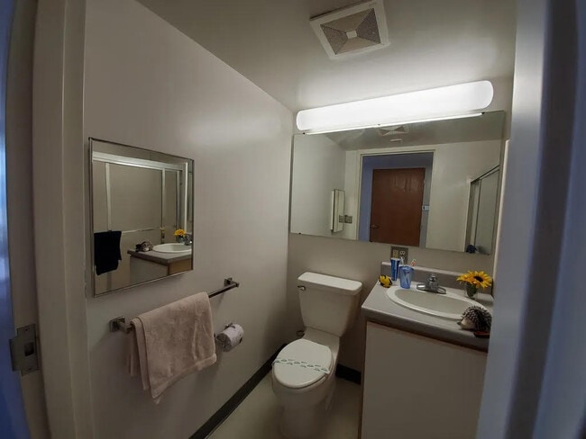 Foto del edificio - 151 Dryden Rd