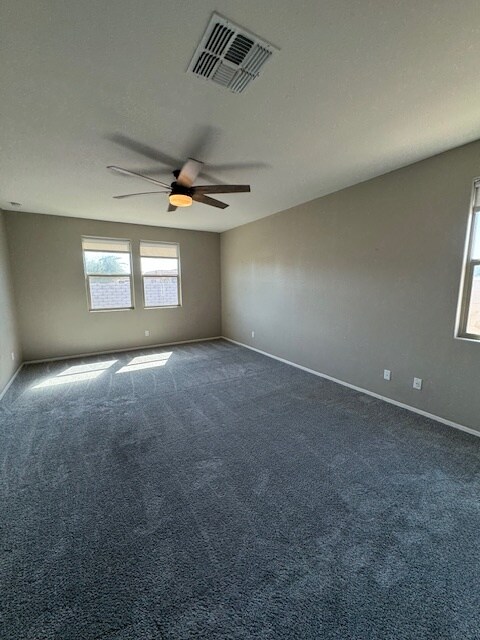 Foto del edificio - 3415 West Donner Dr