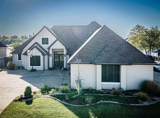 Foto del edificio - 7623 Wyatt Lake Drive