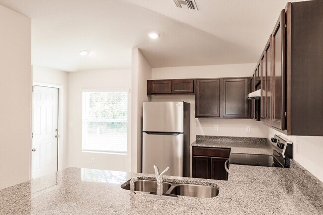 Building Photo - Welcome to Punta Gorda, Florida!