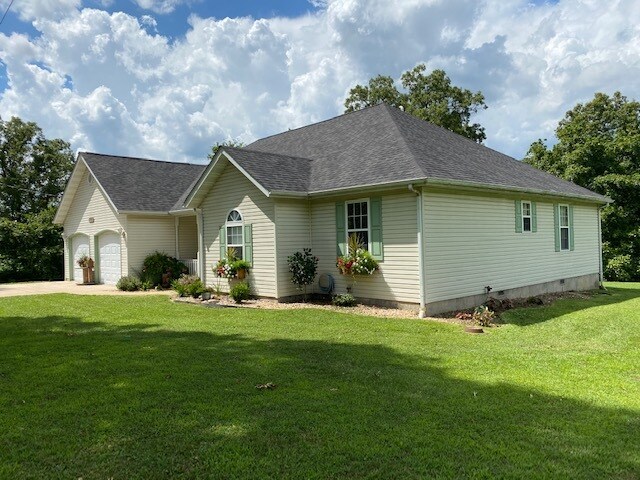 Building Photo - 12431 Harris Ln