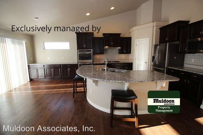 Building Photo - 5 br, 4 bath House - 2991 Looking Glass Way