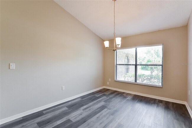 Building Photo - 1312 Seagate Dr S
