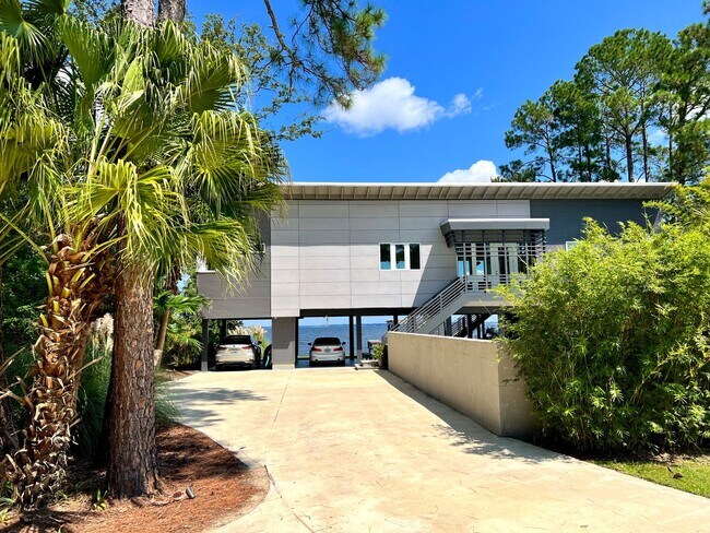 Foto del edificio - 1053 E Nursery Rd