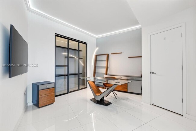 Foto del edificio - 851 NE 1st Ave