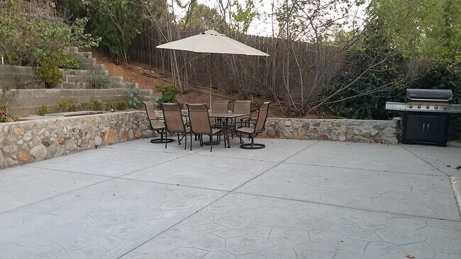 Foto del edificio - 10350 Johanna Ave