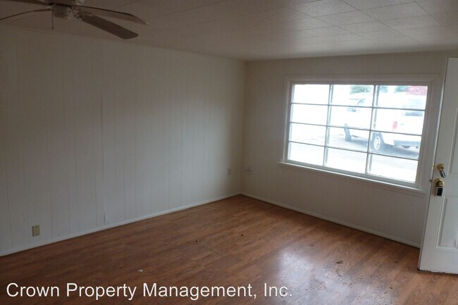 Building Photo - 4433 State St