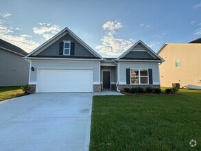 Building Photo - 5 Mossy Oaks Ln NE
